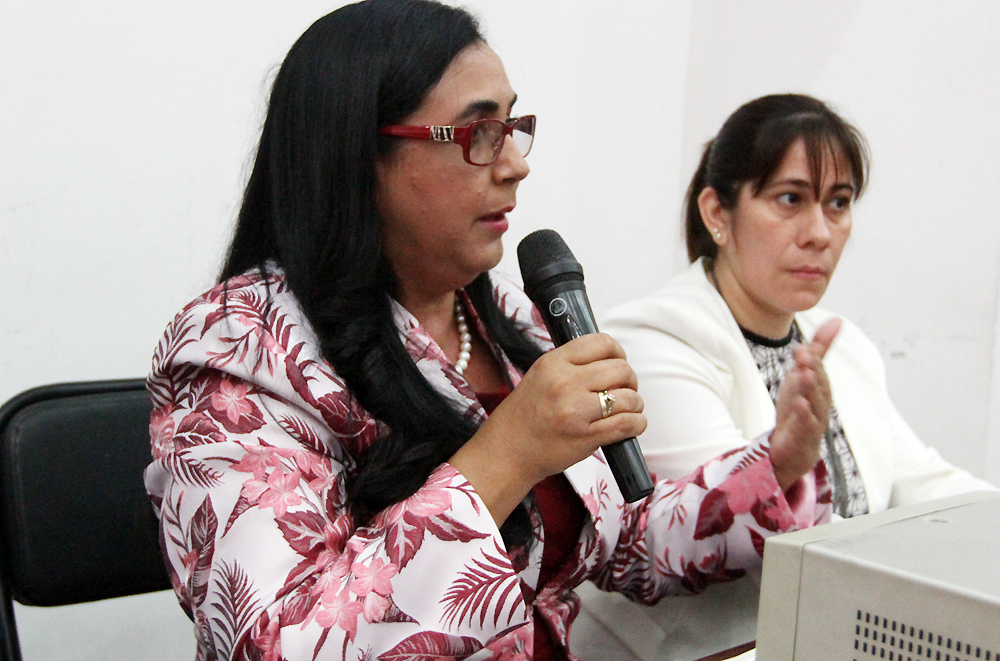El guaraní abandona su estigma «de pobreza» y pervive con «gran vitalidad»