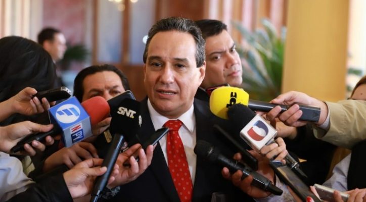 Gobernador de Central insta a la ciudadanía para que se acople en la lucha contra el dengue