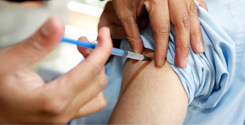 Instan al grupo de riesgo a asistir a aplicarse la vacuna contra influenza aún si no logran agendarse