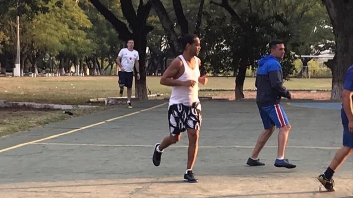 Ronaldinho cumplió 40 en Paraguay: Ronaldo, Rivaldo y Roberto Carlos lo animan con mensajes en redes