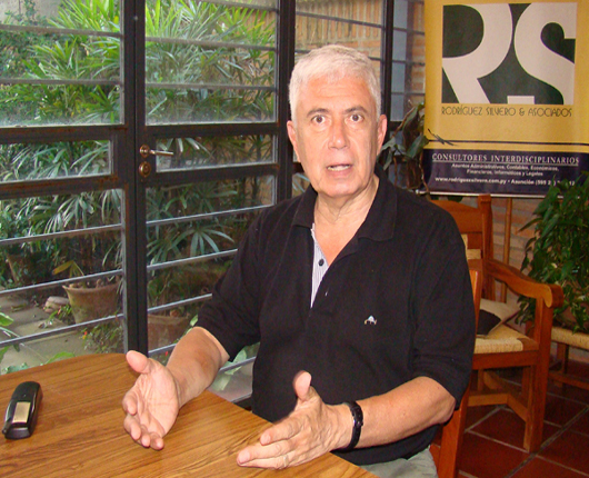 Crisis en Argentina afectaría de forma múltiple al Paraguay, señala economista