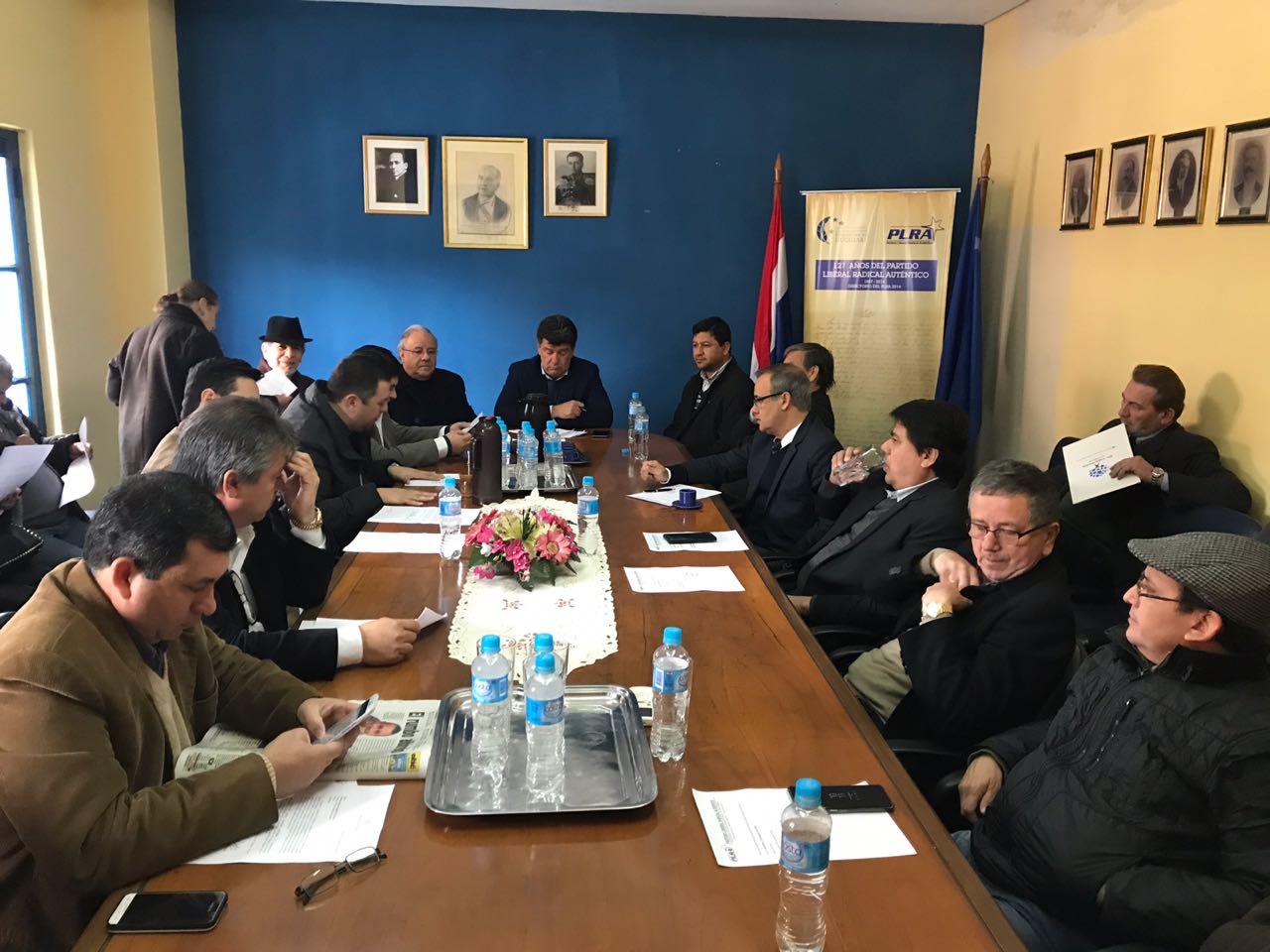 Reforma Constitucional, Electoral y EBY serán tratados por el comité del PLRA