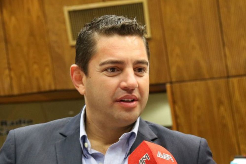 Alliana: «No corresponde la pérdida de investidura sino viene de la Corte»
