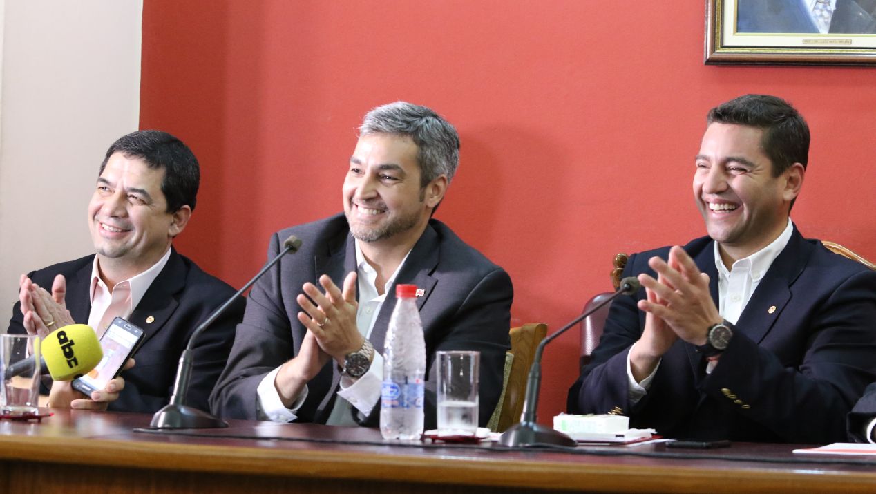 Marito contento por la postura de los diputados de Colorado Añeteté
