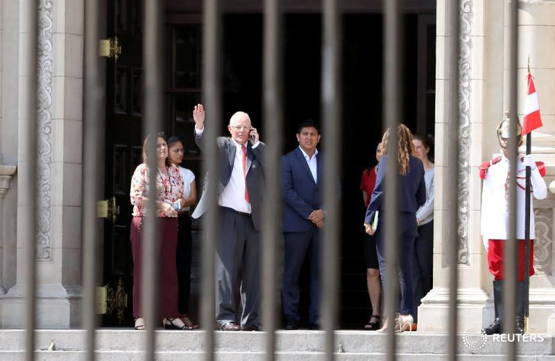 Embajador peruano en Paraguay habla de la renuncia del presidente