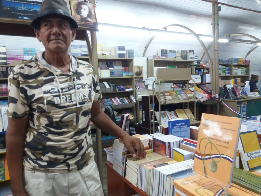 Primer libro de narrativa de un escritor indígena se presentará en Asunción