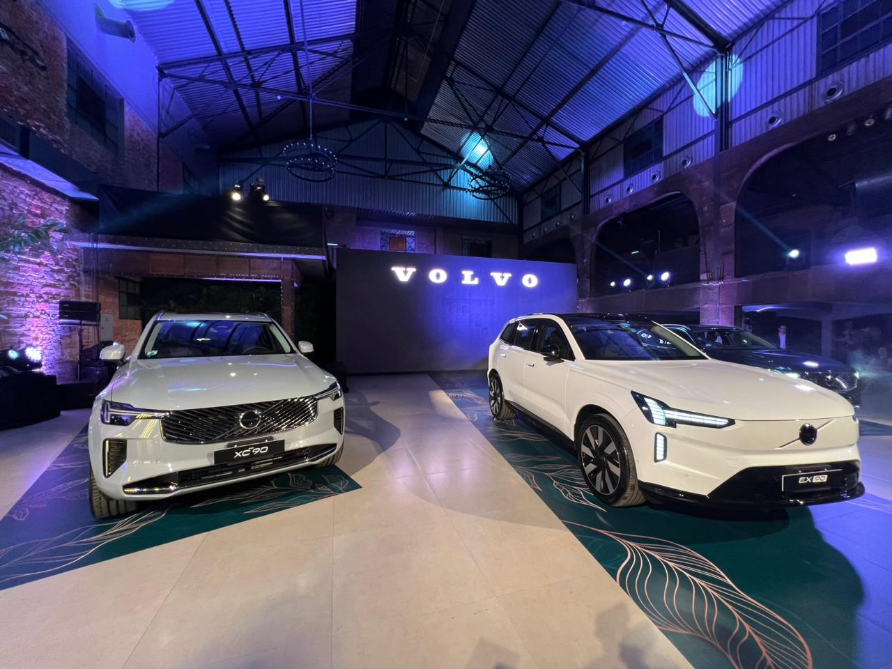 Volvo y Grupo Garden lideran la revolución eléctrica presentando sus nuevos modelos eléctricos e híbridos: XC60, XC90 y EX90